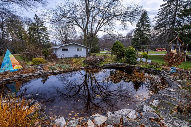 16355 Coronado COURT, Brookfield, WI 53005