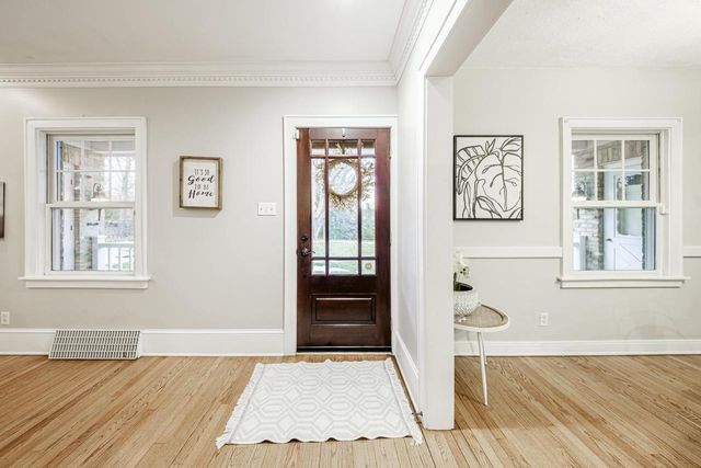 16355 Coronado COURT, Brookfield, WI 53005