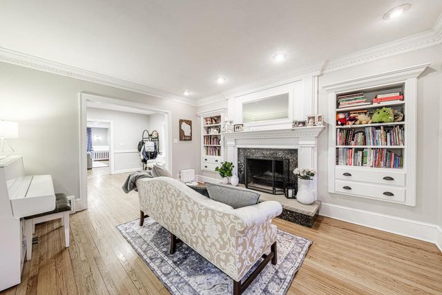 16355 Coronado COURT, Brookfield, WI 53005