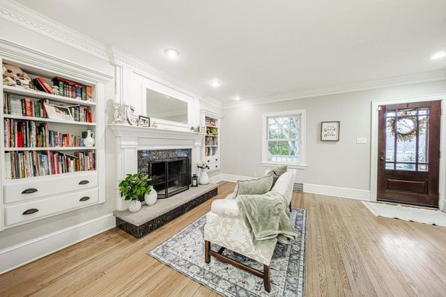 16355 Coronado COURT, Brookfield, WI 53005