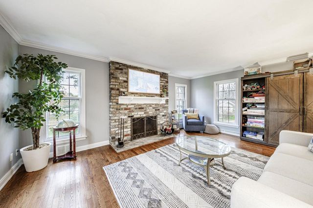 16355 Coronado COURT, Brookfield, WI 53005