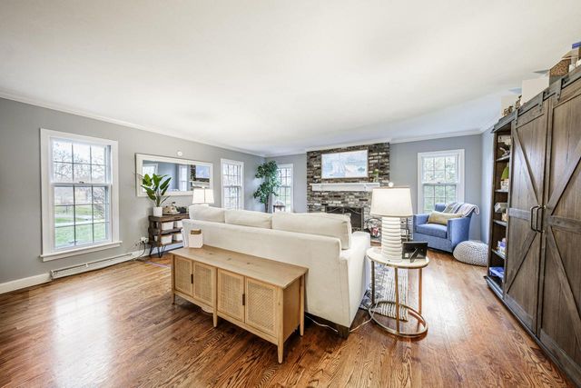 16355 Coronado COURT, Brookfield, WI 53005