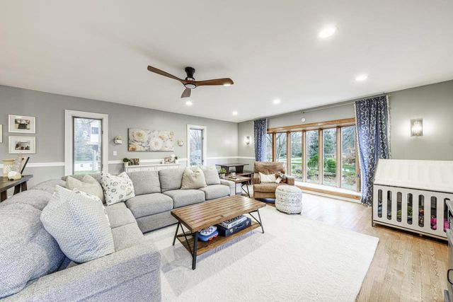 16355 Coronado COURT, Brookfield, WI 53005