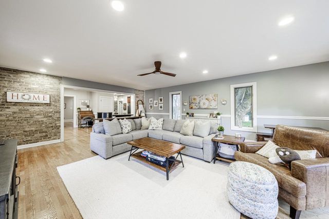 16355 Coronado COURT, Brookfield, WI 53005