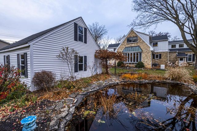 16355 Coronado COURT, Brookfield, WI 53005