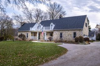 16355 Coronado COURT, Brookfield, WI 53005