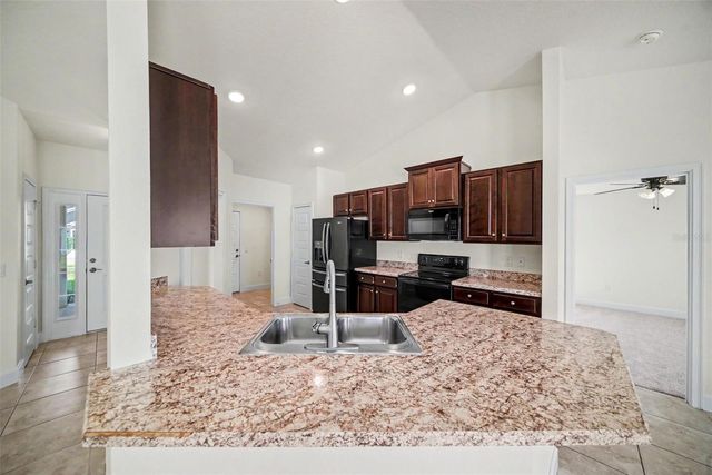 16253 VINE CLIFF AVENUE, Hudson, FL 34667