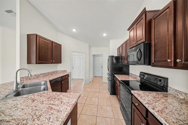 16253 VINE CLIFF AVENUE, Hudson, FL 34667