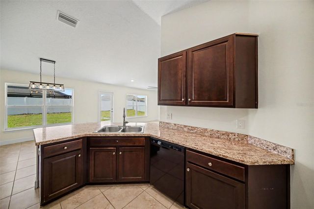 16253 VINE CLIFF AVENUE, Hudson, FL 34667