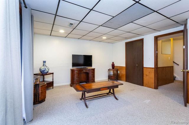 1146 Concord Court, Northville, MI 48167