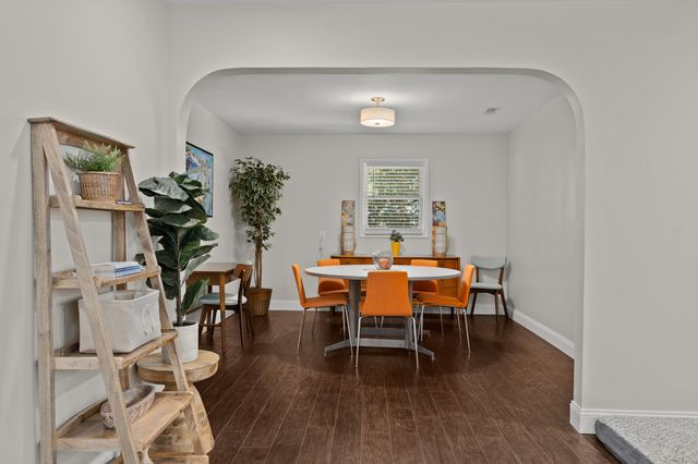 2611 N Oakridge Circle, North Charleston, SC 29420