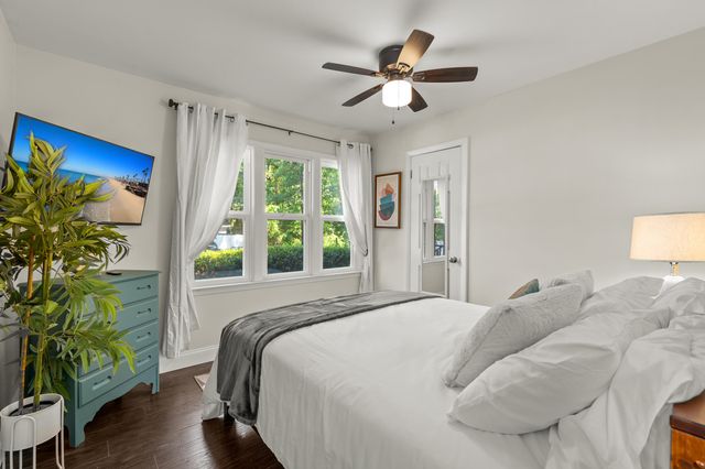 2611 N Oakridge Circle, North Charleston, SC 29420