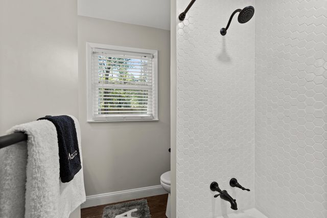 2611 N Oakridge Circle, North Charleston, SC 29420