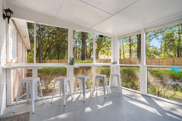 2611 N Oakridge Circle, North Charleston, SC 29420