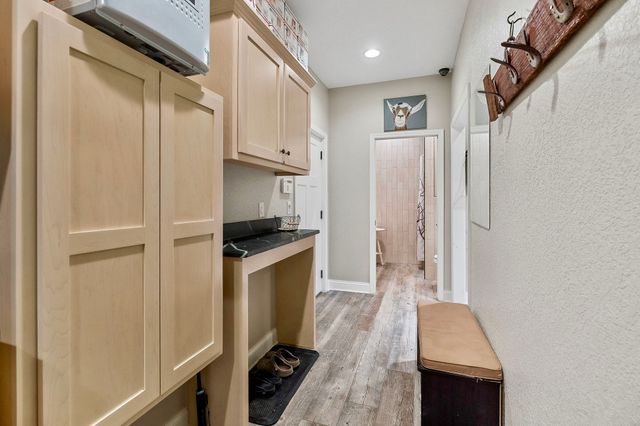 1004 Dry Creek Rd, Smithville, TN 37166