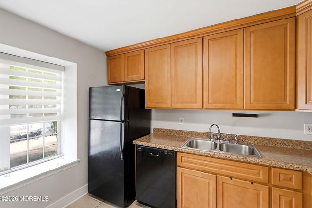 165 Bristol Court, Lakewood, NJ 08701