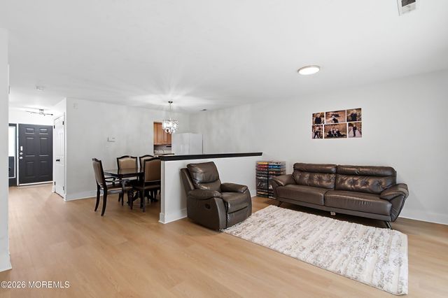 165 Bristol Court, Lakewood, NJ 08701