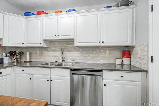 15137 E Nassau Avenue, Aurora, CO 80014