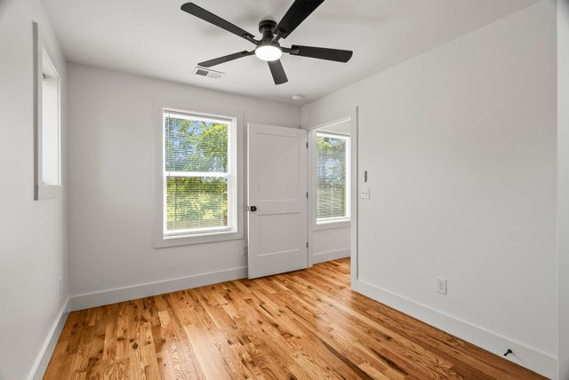 414 21st Ave, W, Springfield, TN 37172