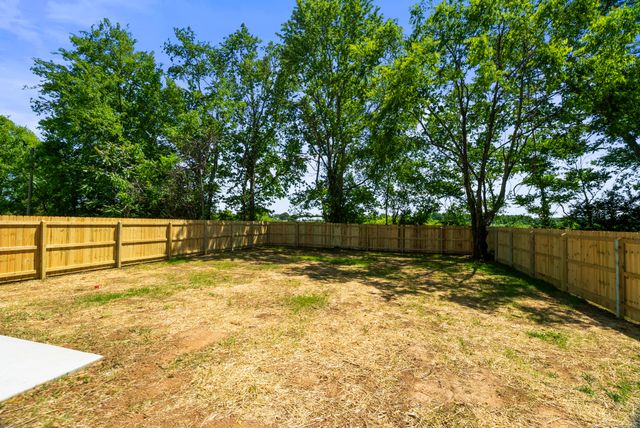 414 21st Ave, W, Springfield, TN 37172