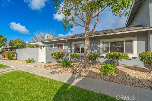 1770 E Avenida De Las Flores, Thousand Oaks, CA 91362