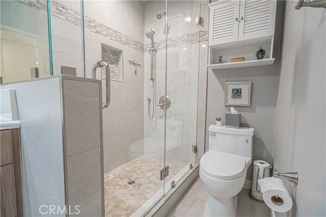 1770 E Avenida De Las Flores, Thousand Oaks, CA 91362