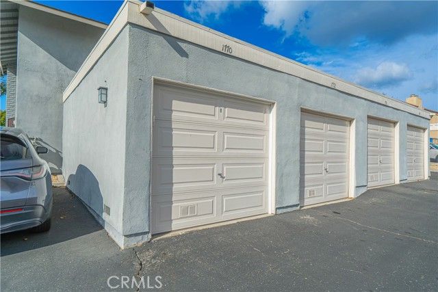 1770 E Avenida De Las Flores, Thousand Oaks, CA 91362