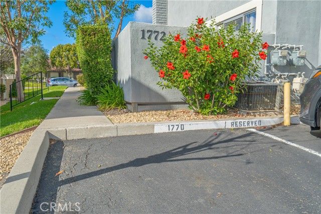 1770 E Avenida De Las Flores, Thousand Oaks, CA 91362