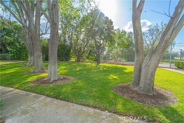 1770 E Avenida De Las Flores, Thousand Oaks, CA 91362