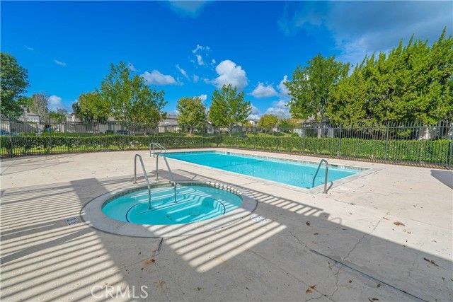 1770 E Avenida De Las Flores, Thousand Oaks, CA 91362