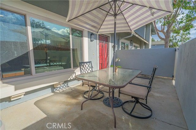 1770 E Avenida De Las Flores, Thousand Oaks, CA 91362