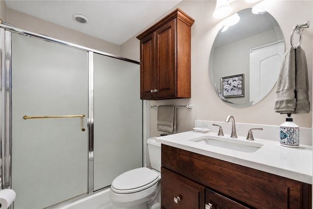 179 Roscommon Pl, Peters Twp, PA 15317