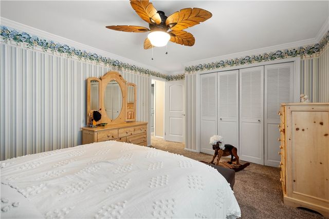 179 Roscommon Pl, Peters Twp, PA 15317