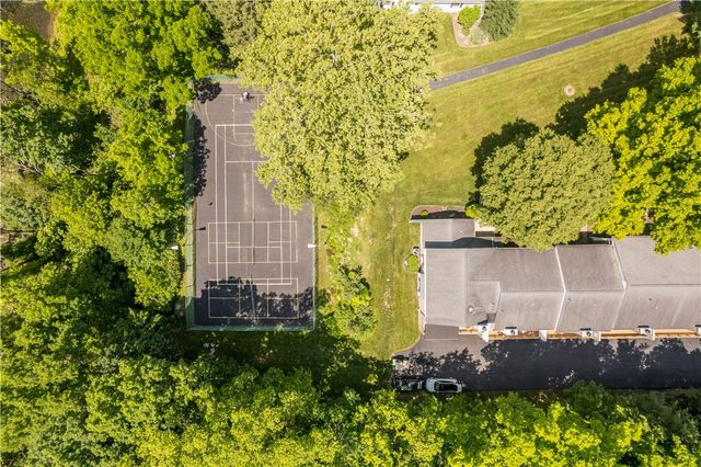 179 Roscommon Pl, Peters Twp, PA 15317