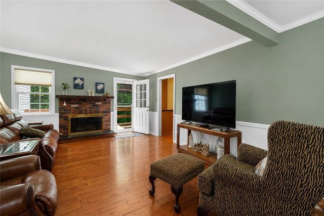 179 Roscommon Pl, Peters Twp, PA 15317