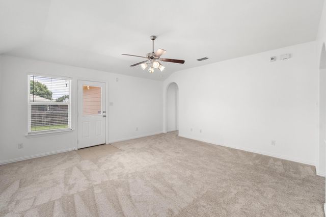 217 Strawberry Blonde DR, Buda, TX 78610