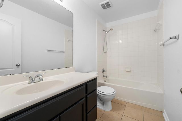 217 Strawberry Blonde DR, Buda, TX 78610