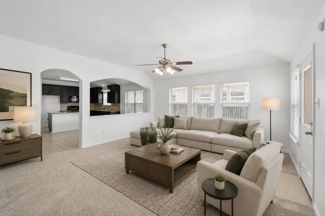 217 Strawberry Blonde DR, Buda, TX 78610