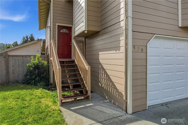 439 Hawthorne Avenue S, Auburn, WA 98047