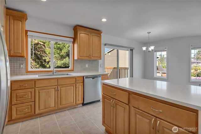 439 Hawthorne Avenue S, Auburn, WA 98047