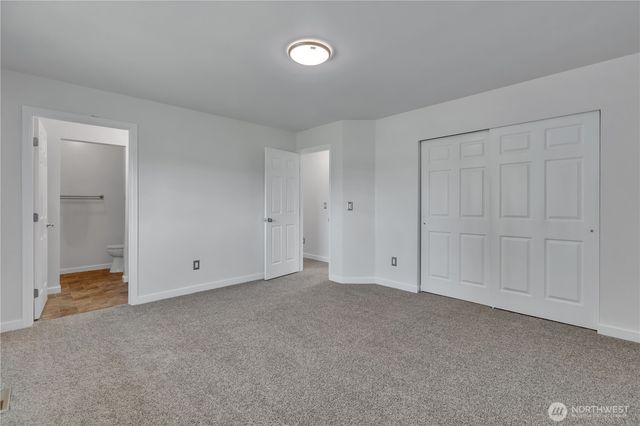 439 Hawthorne Avenue S, Auburn, WA 98047