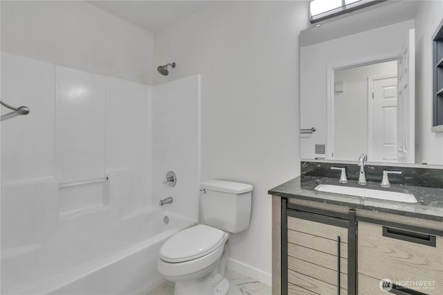 439 Hawthorne Avenue S, Auburn, WA 98047
