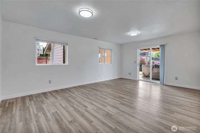 439 Hawthorne Avenue S, Auburn, WA 98047