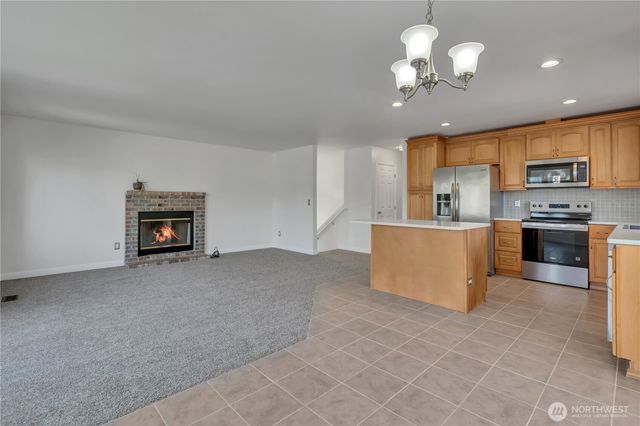 439 Hawthorne Avenue S, Auburn, WA 98047