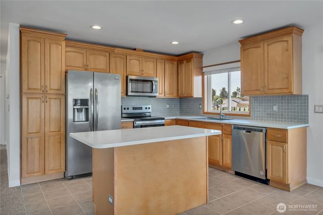 439 Hawthorne Avenue S, Auburn, WA 98047