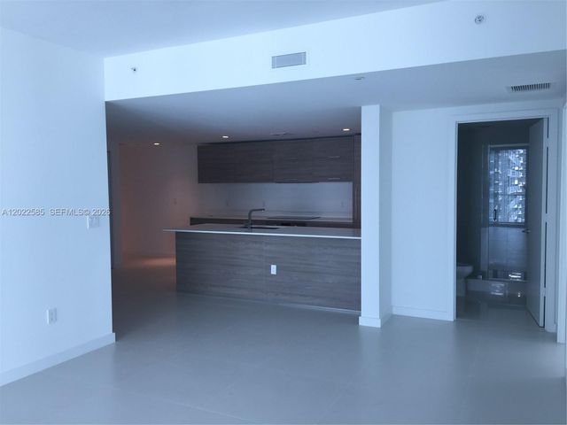 1300 S Miami 1910, Miami, FL 33130