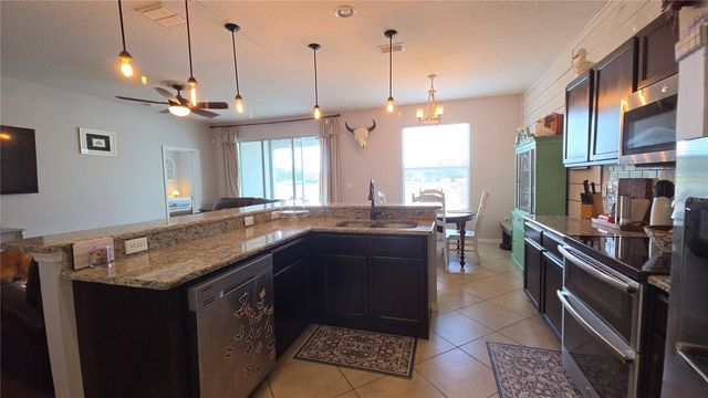1562 HACKNEY TER, Deland, FL 32720