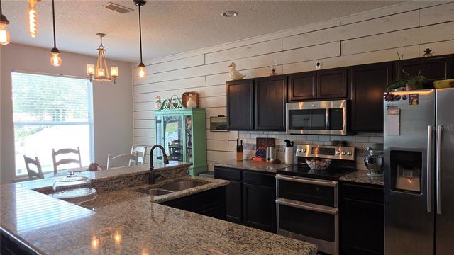 1562 HACKNEY TER, Deland, FL 32720