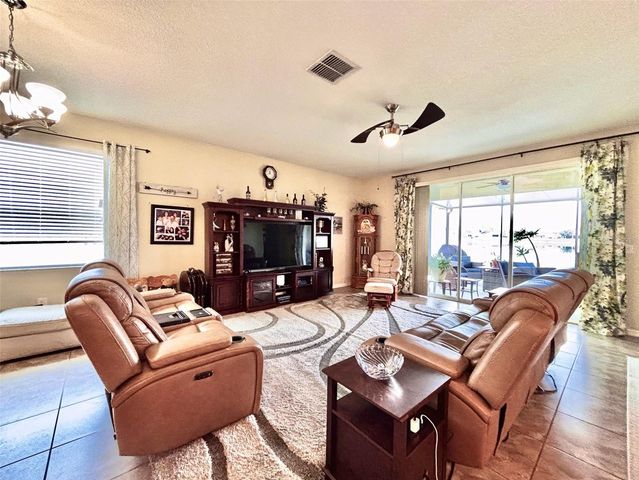 619 WABASH BREEZE CIRCLE, Ruskin, FL 33570