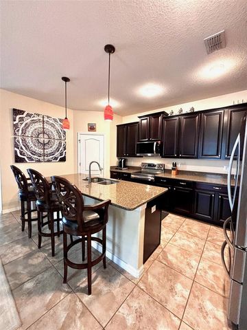 619 WABASH BREEZE CIRCLE, Ruskin, FL 33570